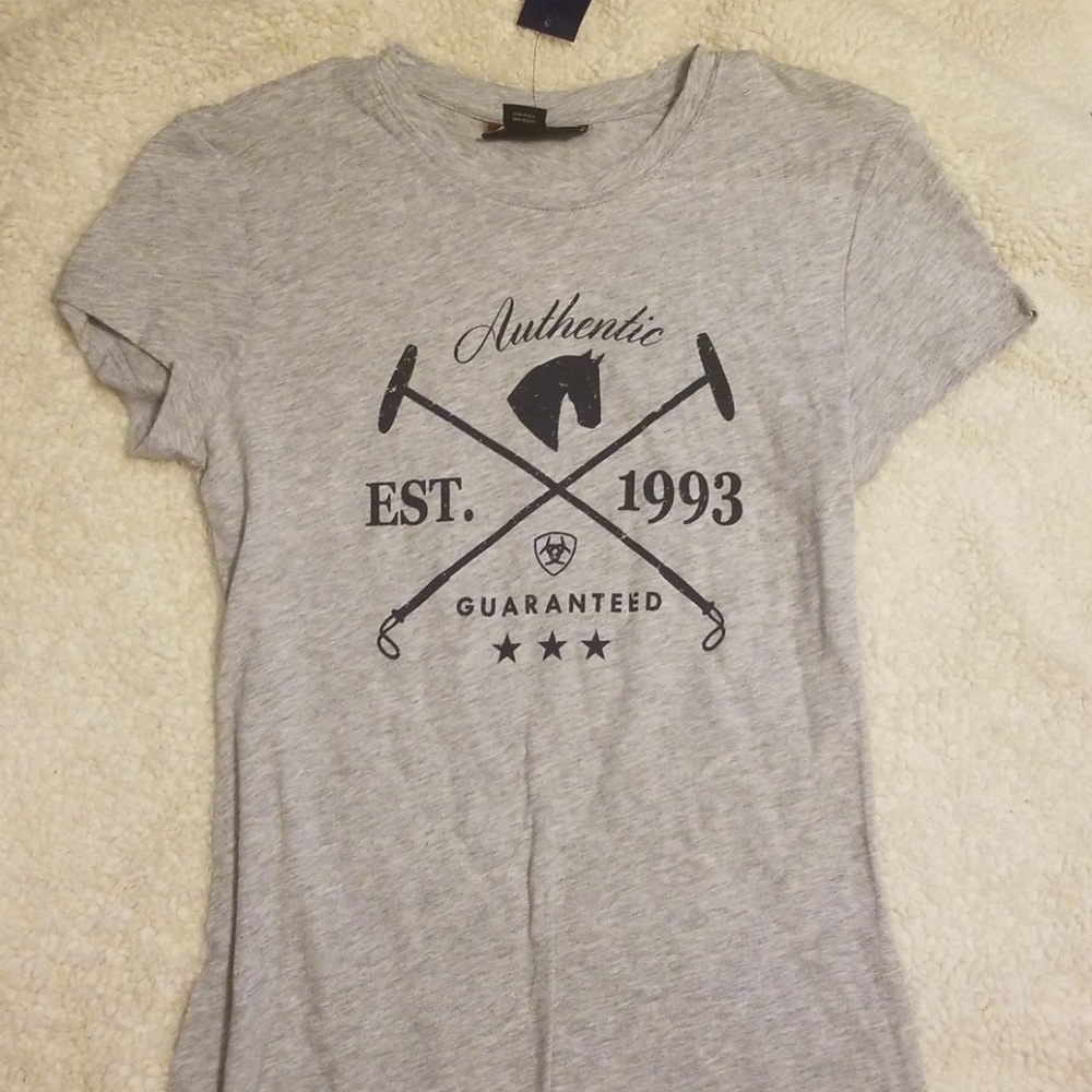 Ariat T-shirt NWT